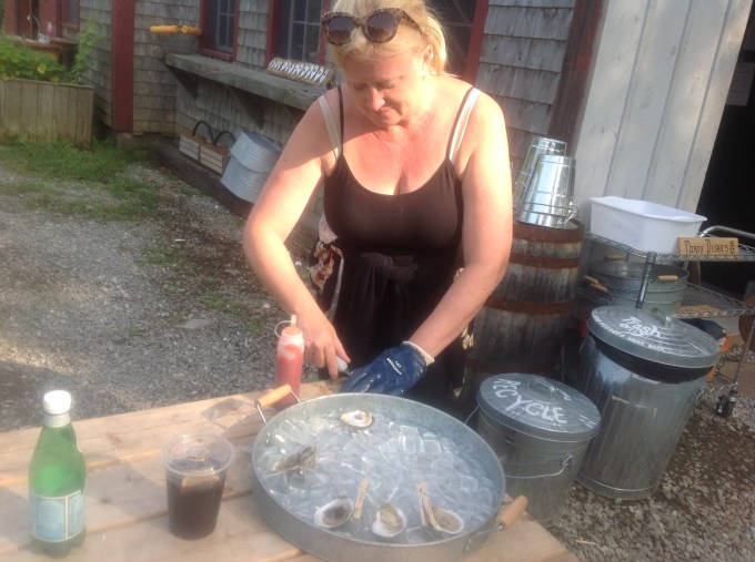 195C8361-6BB6-4CAA-A919-D5565B26E363